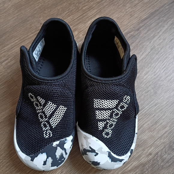 Adidas Kids Altaventure 2.0 sandals Size 8k - Picture 3 of 12